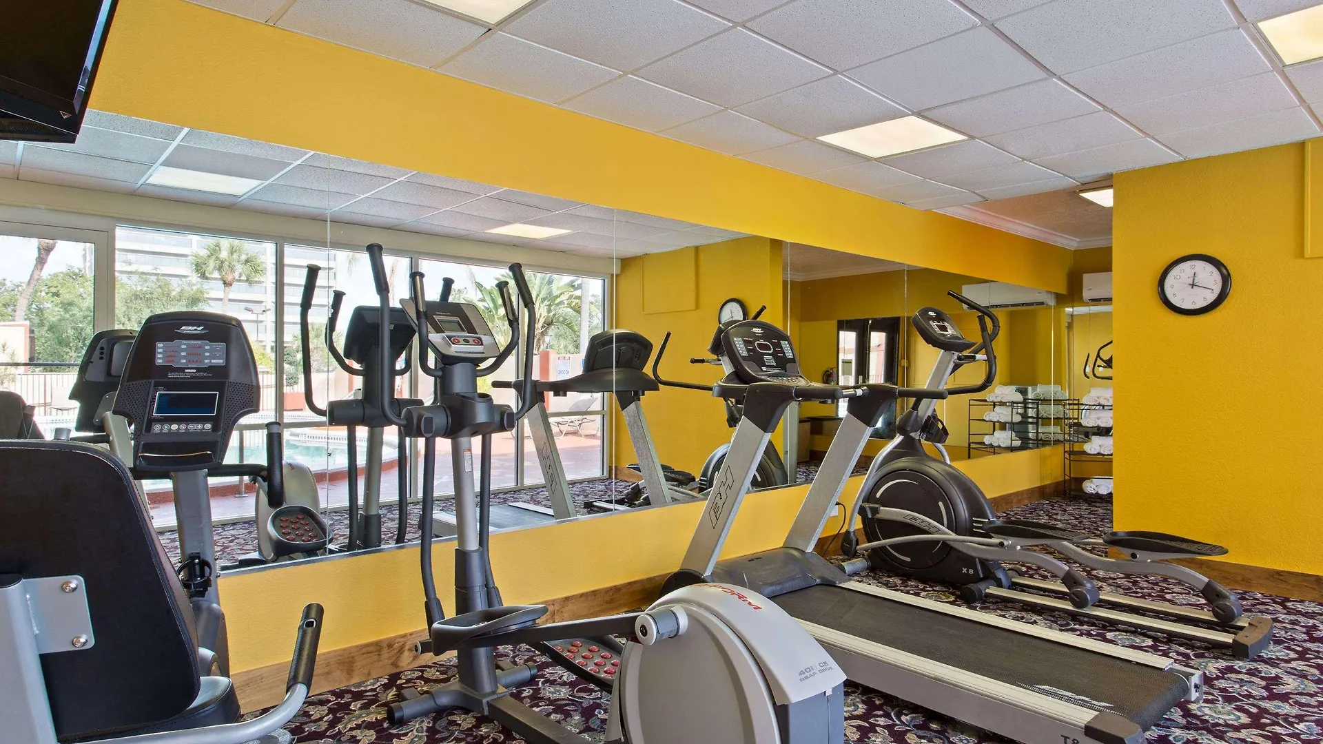 *** Otel Ramada By Wyndham Tampa Westshore Airport South ABD