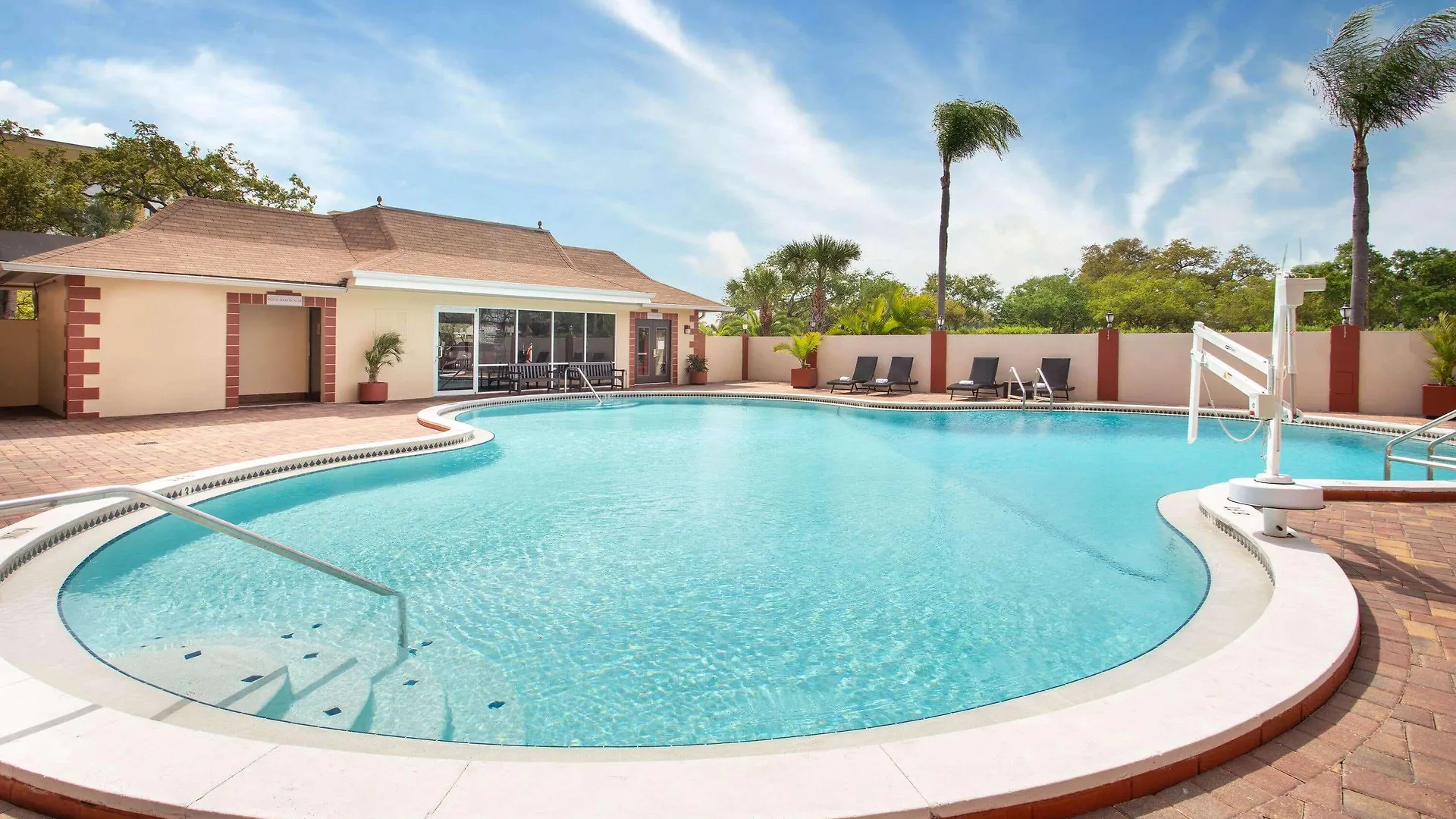 Otel Ramada By Wyndham Tampa Westshore Airport South