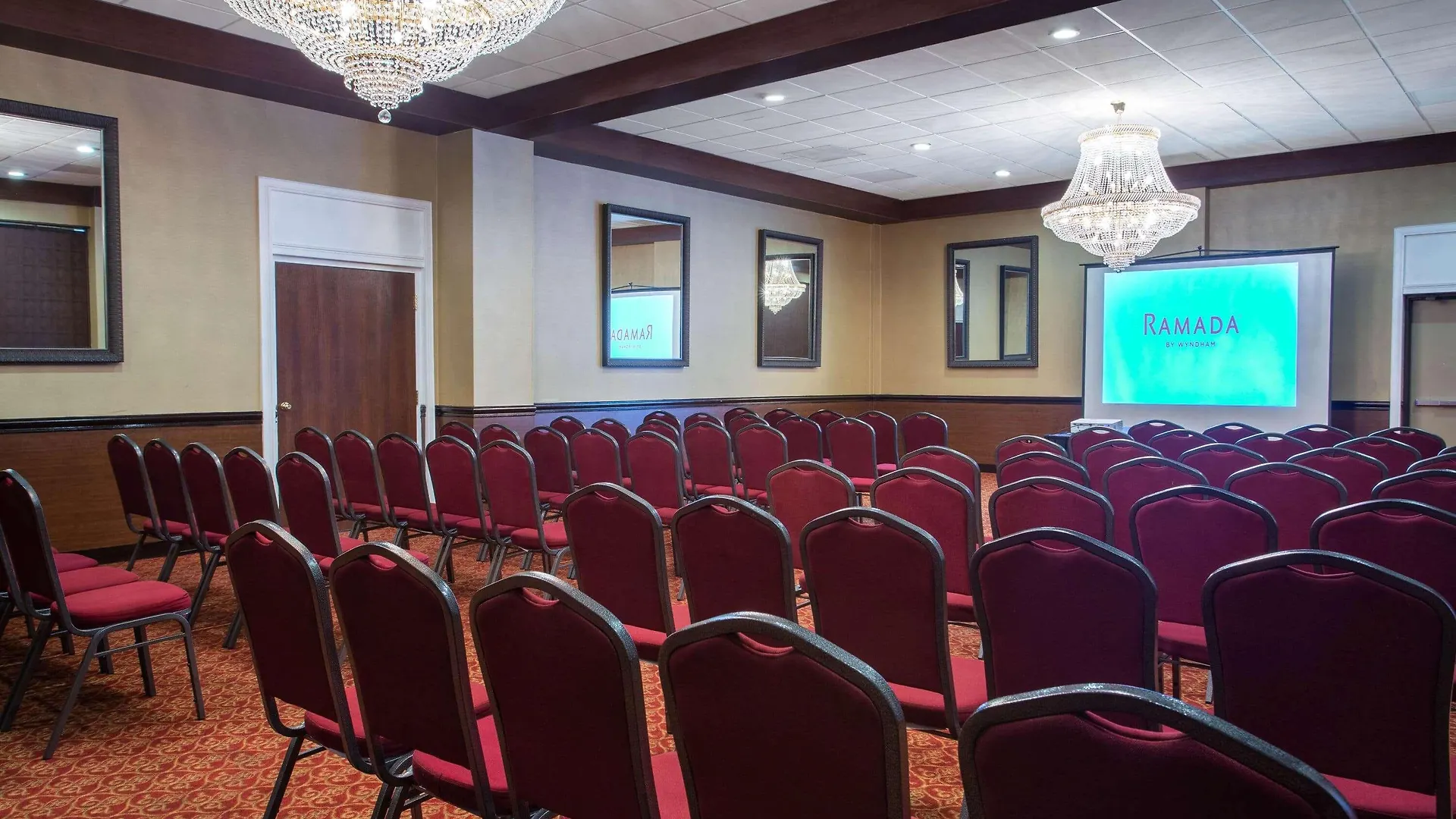 Ramada By Wyndham Tampa Westshore Airport South