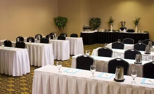 Otel Ramada By Wyndham Tampa Westshore Airport South